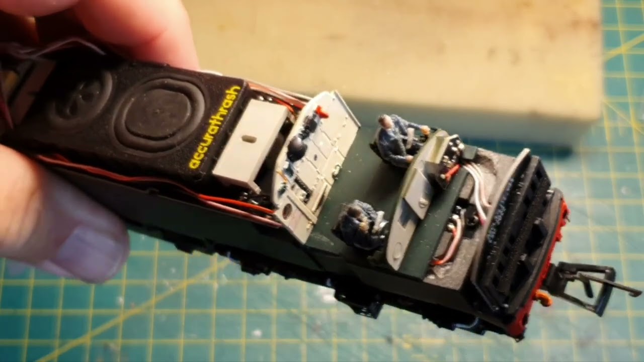 Accurascale / Locomotion Models Class 37 D6700 Dcc upgrade !!!!!!!!!!!!!!!!