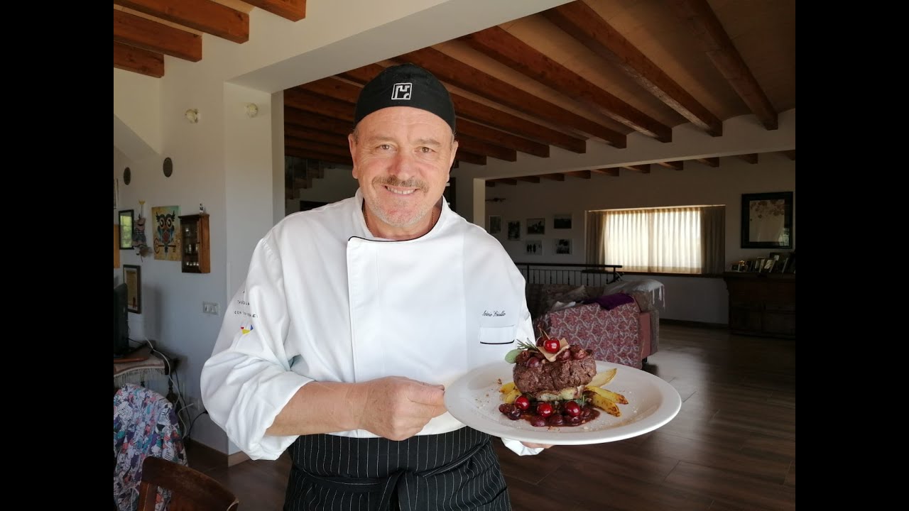 Antonio Sciullo: Filetto di manzo con ciliegie e paté de foie aromatizzato al Porto