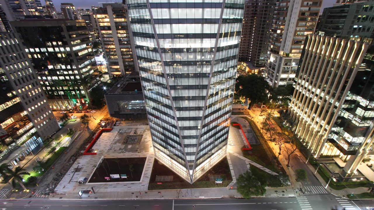 Timelapse da construção do Edifício B 32