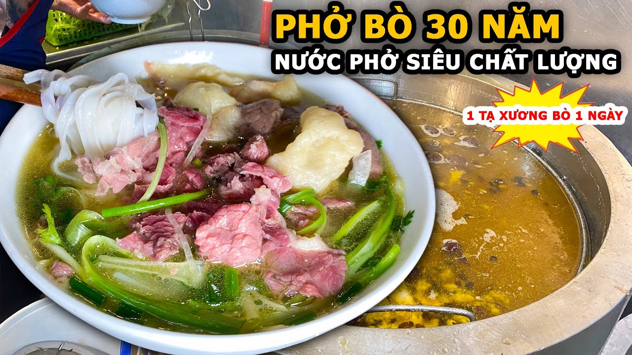 Quán Phở Bò Đông Khách Từ Tờ Mờ Sáng - 1 Tạ Xương Bò 3 Nồi Nước Phở Mới Đủ #phobo
