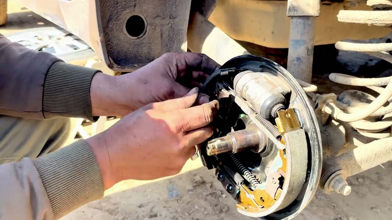 Hyundai Eon car drum  Brake Shoes assemble #hyundai #eoncar