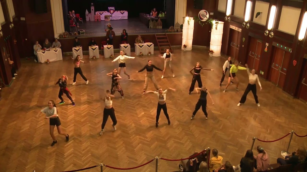 Open Newcomer Junior F Funky 2nd prelims pt1