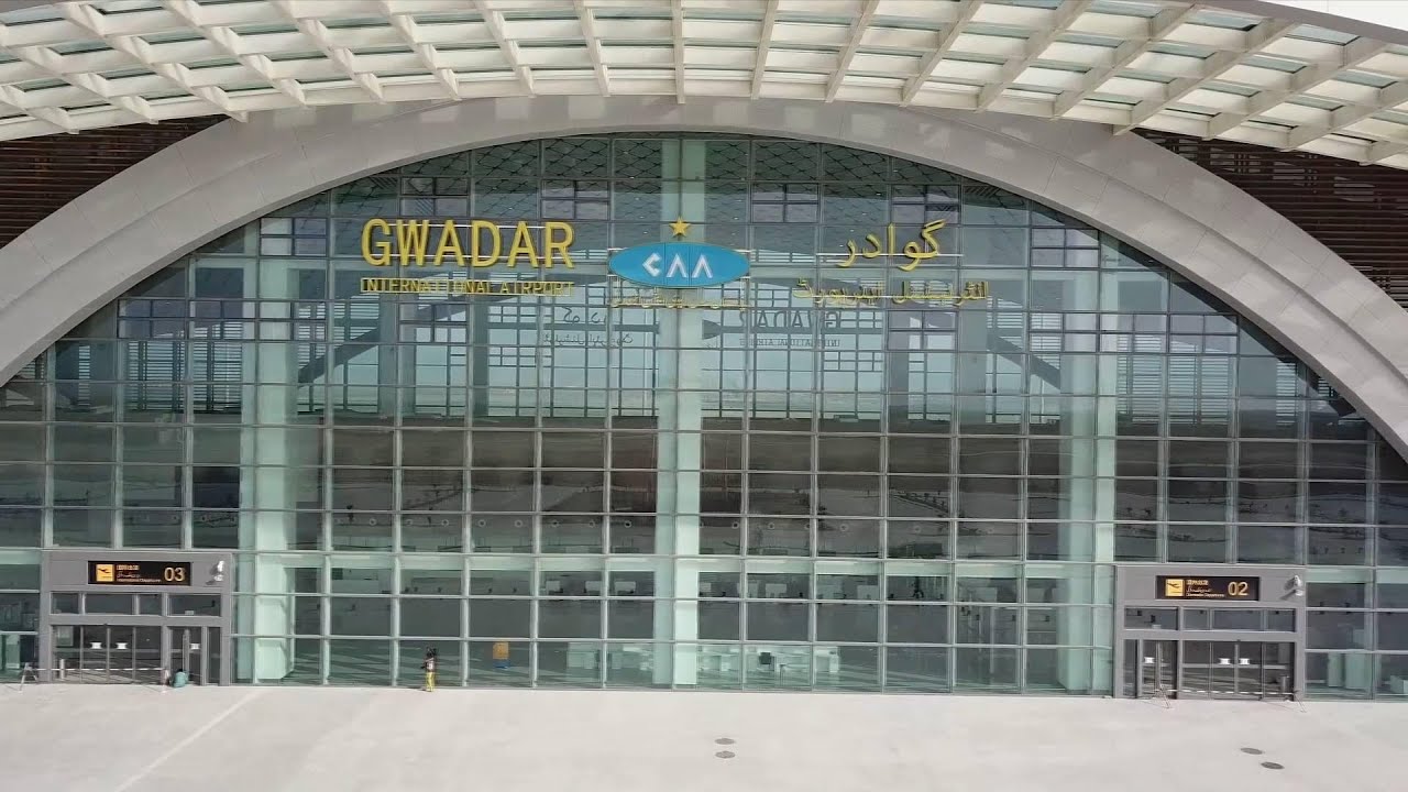 (SCO Tianjin Summit) China-aided airport enhances connectivity in Pakistan's Gwadar