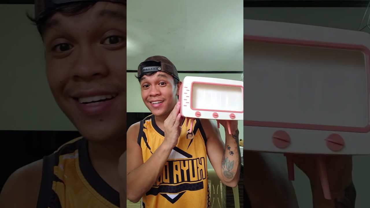 Kuya Dugs shorts: "ESTETIK PHONE HOLDER" 