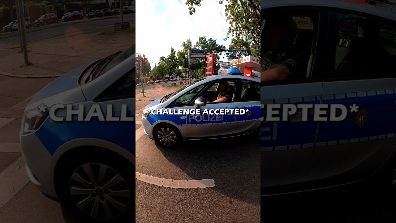 Polizei fordert mich heraus. #husqvarna701 #motovlog #701 #polizei #police