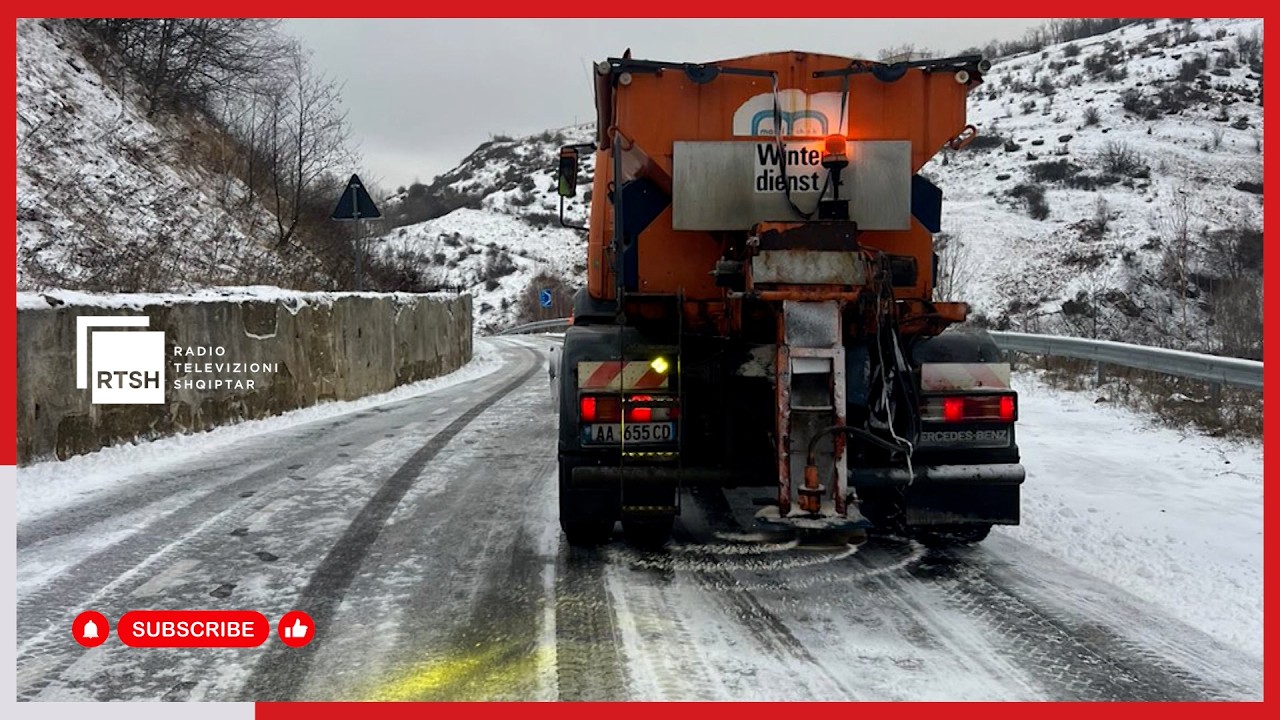 Stuhi gjatë natës në Kukës, reshje të dobëta bore dhe rënie inertesh në disa segmente rrugore