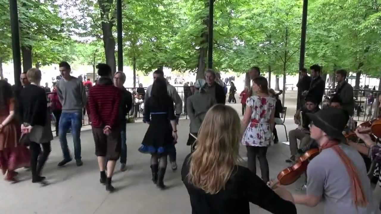 Ethno France 2012 - French dance - Bourrée à deux temps