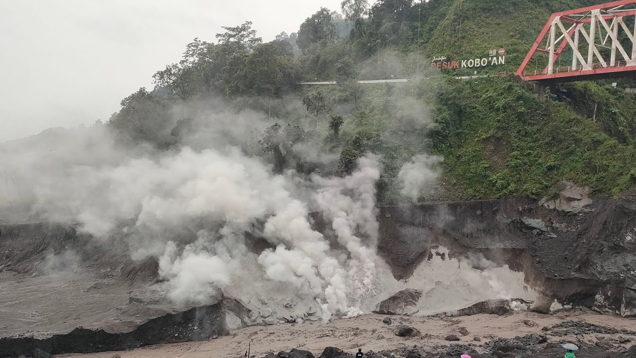 LIVE NGERIH SISA SEKUNDER LAVA PANAS SEMERU MENGEPUL KEMBALI DAHSYAT
