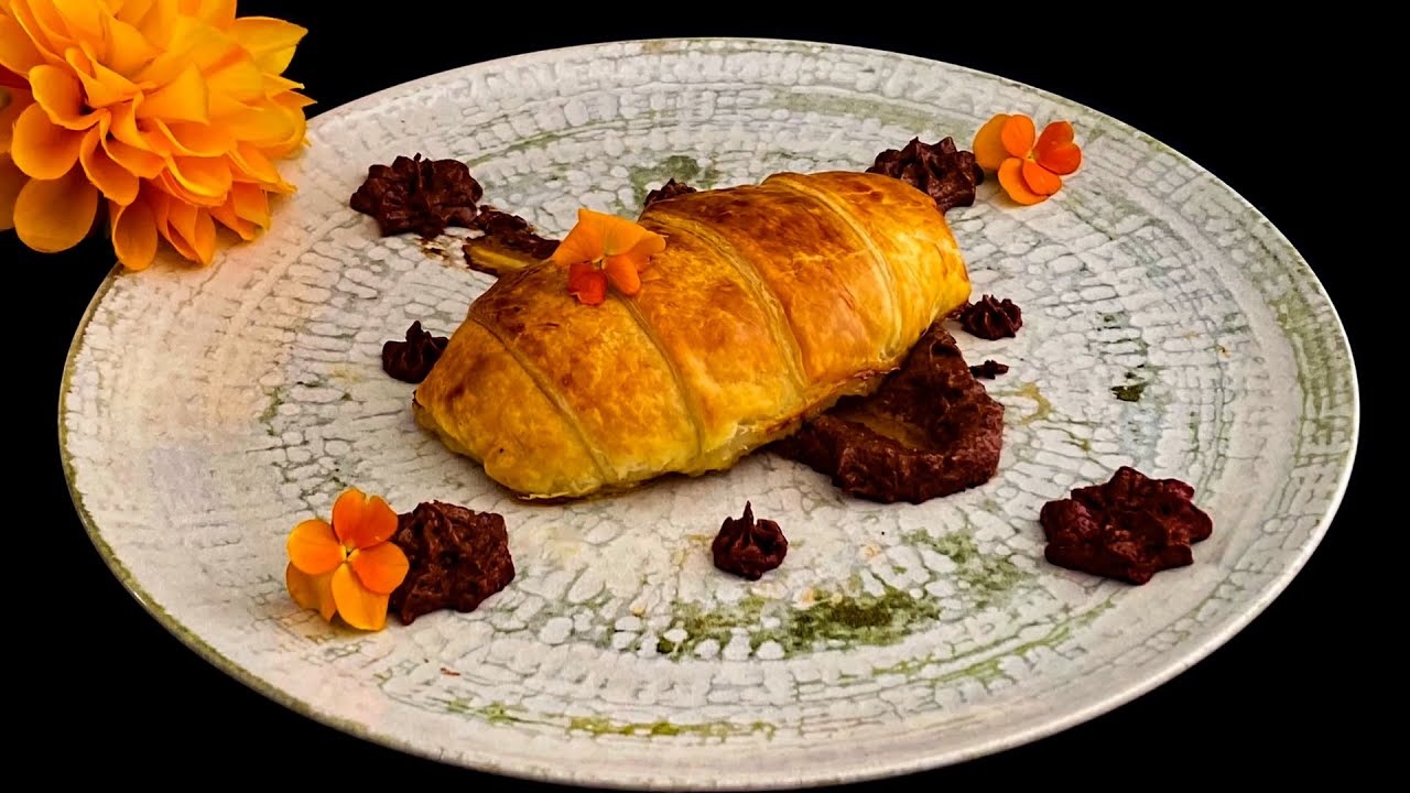 TRAMPANTOJO. CRUASÁN CON CHOCOLATE, O NO? Os recomiendo ver el video para ver el resultado final.