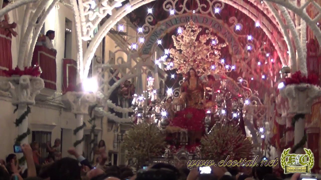 Pastora de Cantillana en Martín Rey 2012 - Retirada del Sombrero