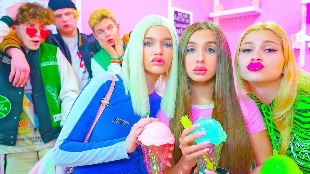 Diana i cheerleaderki POWIĘKSZYŁY USTA 💋 Cała szkoła im zazdrości | Historie w szkole