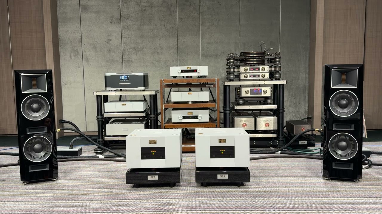 Sound of Wadax Studio Player Gobel Davin Comtess Goldmund Telos 690 - [ Alpha Audio TH ]