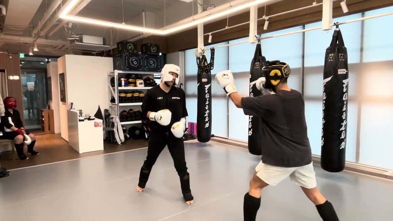조현우 vs 정준혁 스파링 지축 킥복싱 레오짐