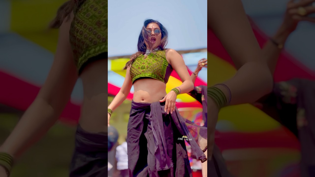 Biggboss Divi Kirrak dance on Mangli ￼ singing live at Holi celebrations Hyderabad#mangli