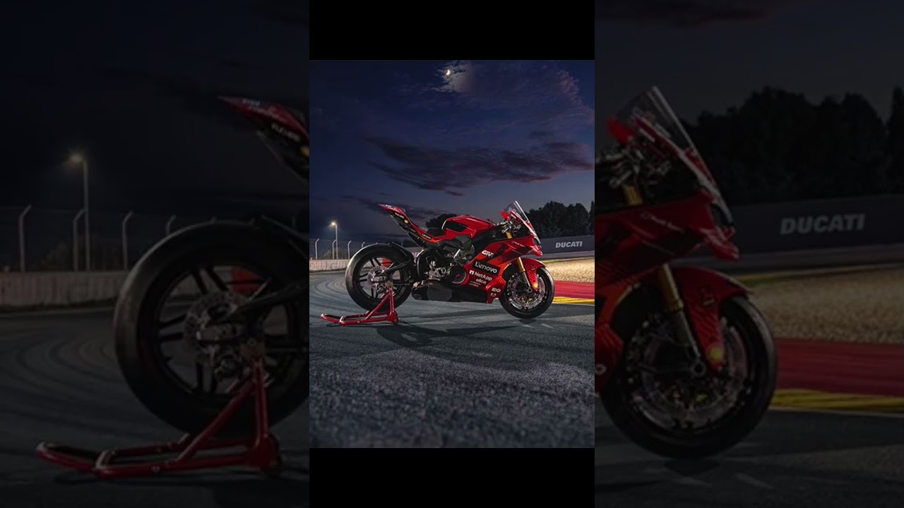 Racing Replica Panigale V4 Márquez 2025 World Champion Replica, limited edition of 293 units .