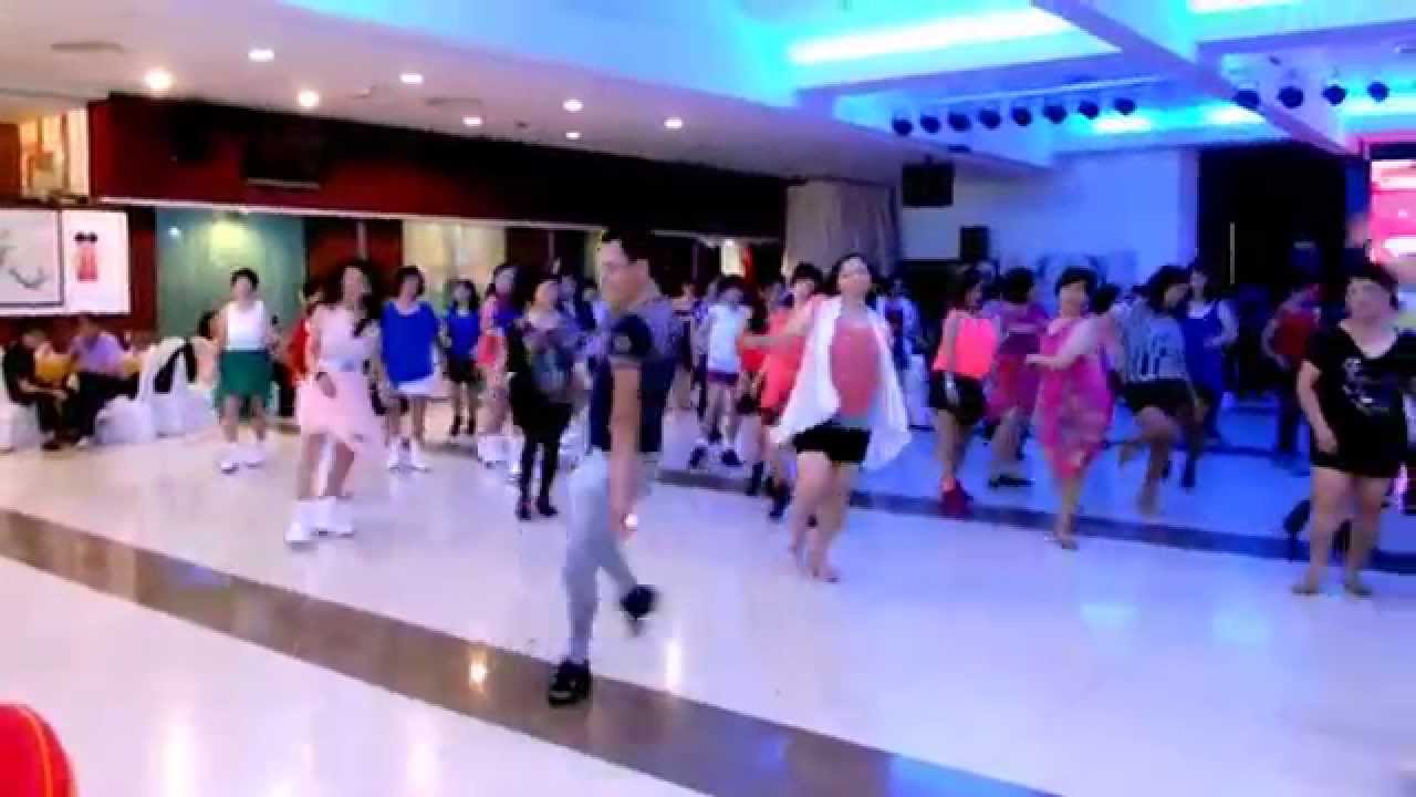 SUGAR RUSH - Line Dance (Trevor Thornton)