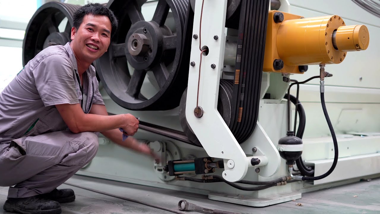 How to Operate a 500TPD Flaking Roller Mill? Scikoon Flaking Machine Training Testing