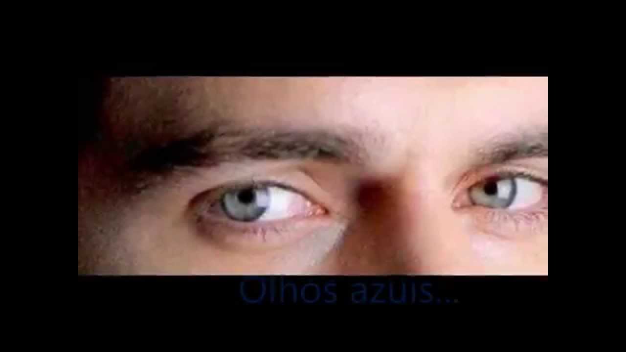 Henry Cavill  Blue eyes!!!