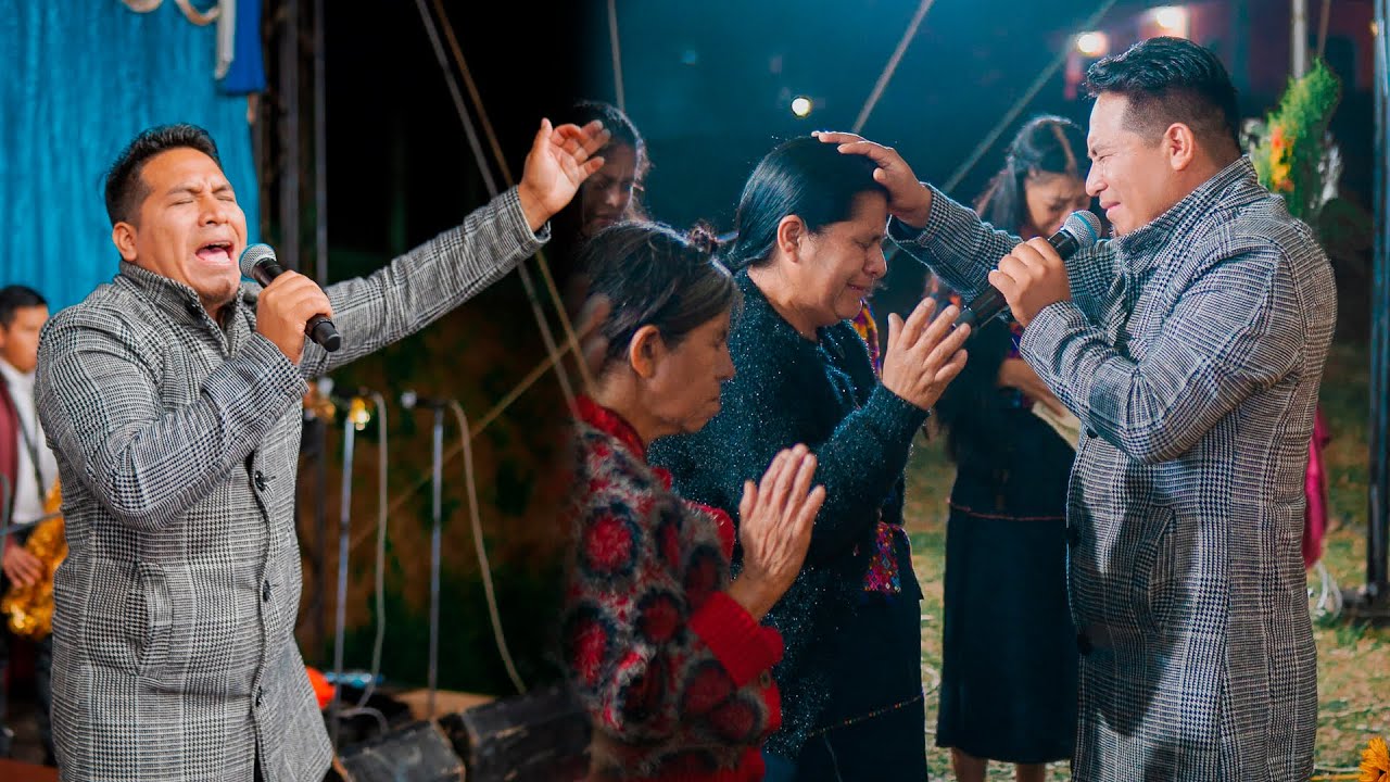 GASPAR IMUL MINISTRANDO JUNTO A SU GRUPO RESTAURACION 2023