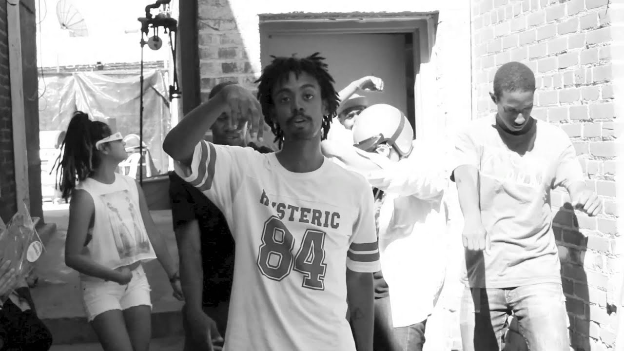 Pyramid Vritra - 224 feat. Huey Briss