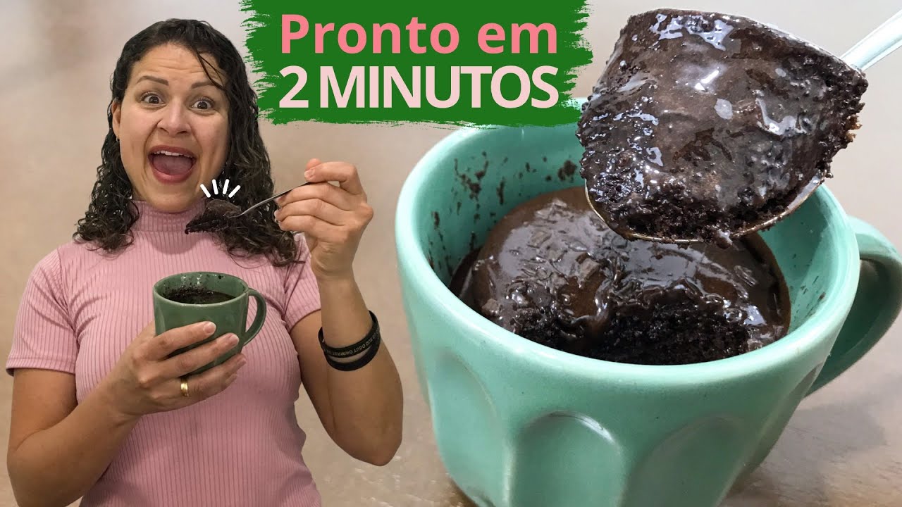 BOLO DE CANECA DE CHOCOLATE FIT PRONTO EM MENOS DE 2 MINUTOS