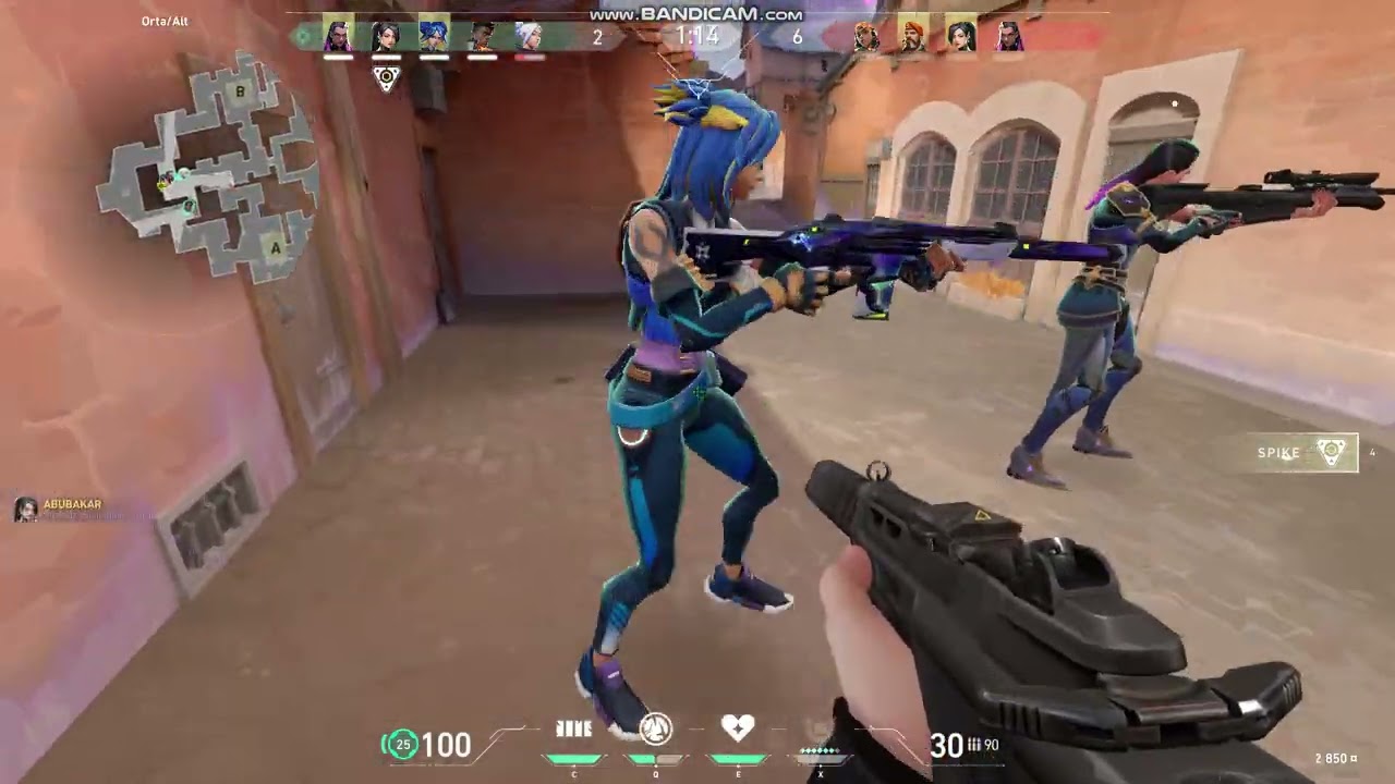VALORANT'ta [DUELLOCU DEĞİLKEN FAZLA KİLL ALDIM]