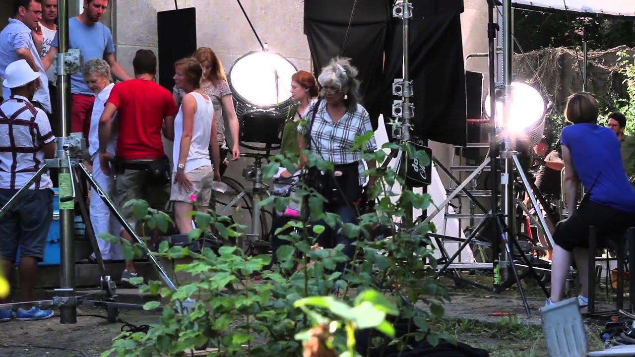 Suite Francaise Featurette - THE LOOK