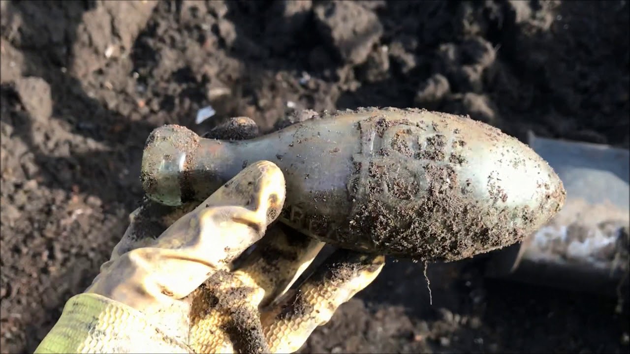 Bottle Digging At Great Yarmouth Part 2