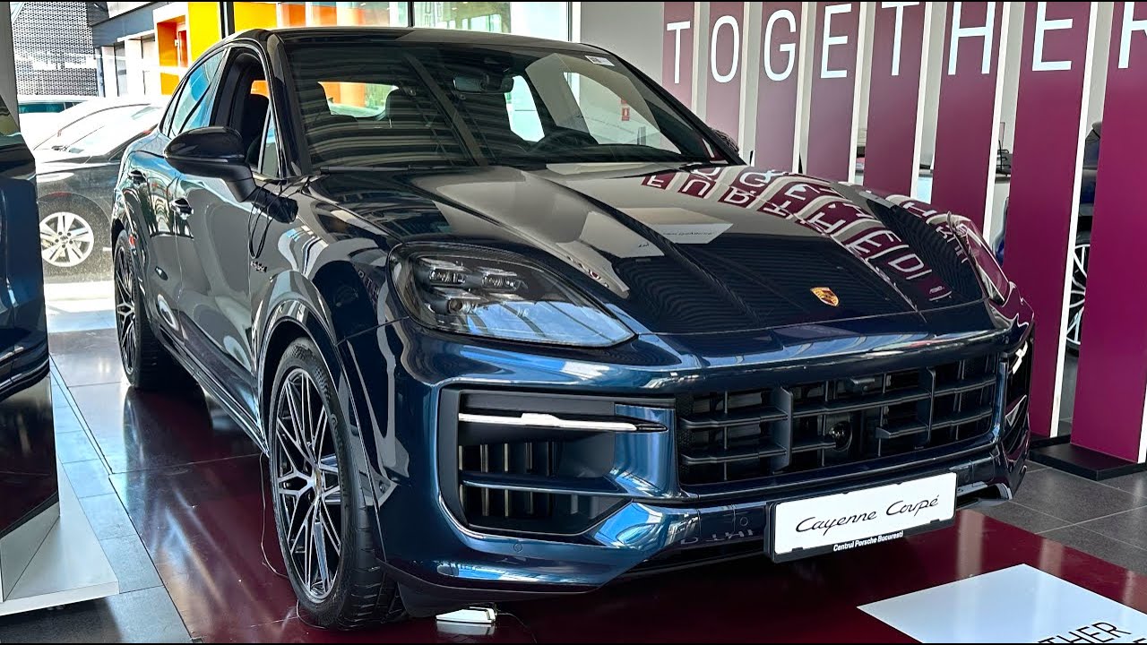 2024 Porsche Cayenne Coupe Facelift „Algarve Blue Metallic“ Color