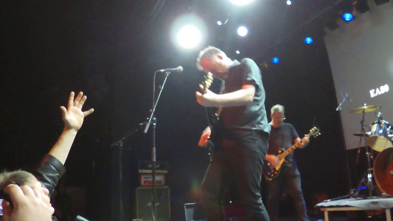 EA 80 - 2oo Meter & danach - Krefeld - Kulturfabrik 02.10.2017 3/3
