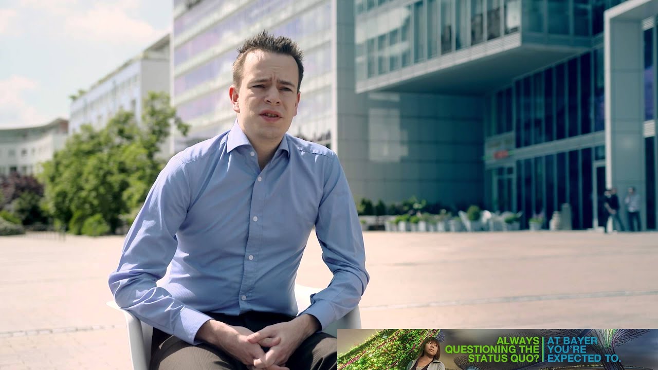 Why Bayer Business Consulting? Simon Kienitz