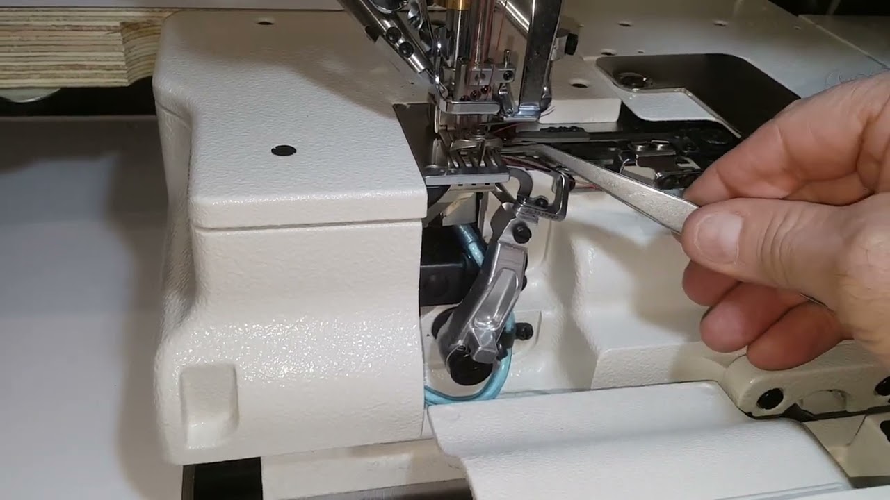 Juki model MF-7523 U1B64 UT35 with electromagnetic thread cutter looper threading