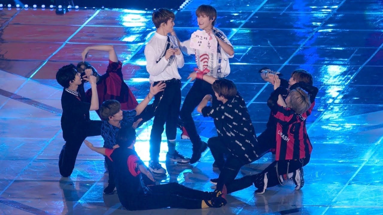 NCT127 (터치) 엔씨티127(TOUCH)(마크 생축 포즈)[4K 60P 직캠]@180802 락뮤직