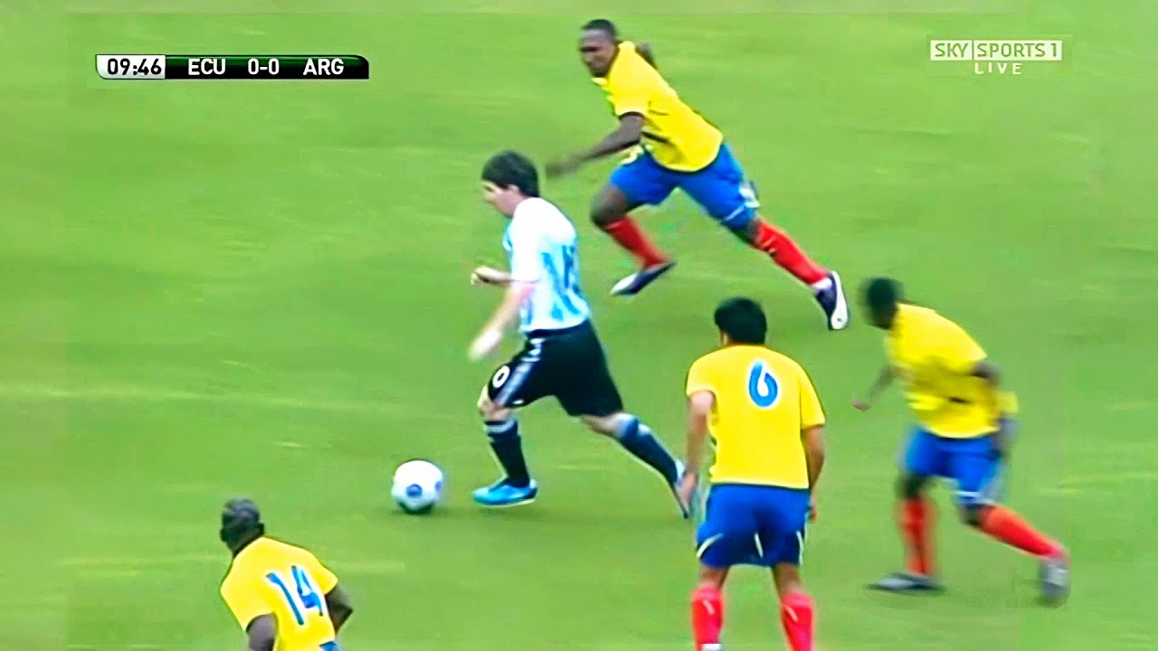 Messi vs Ecuador (WCQ) (Away) 2009-10 English Commentary