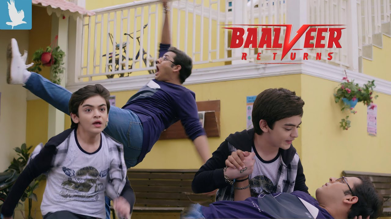 विवान ने दिखाई बहादुरी, बचा लिया गिरते हुए बालवीर को || Baalveer Returns