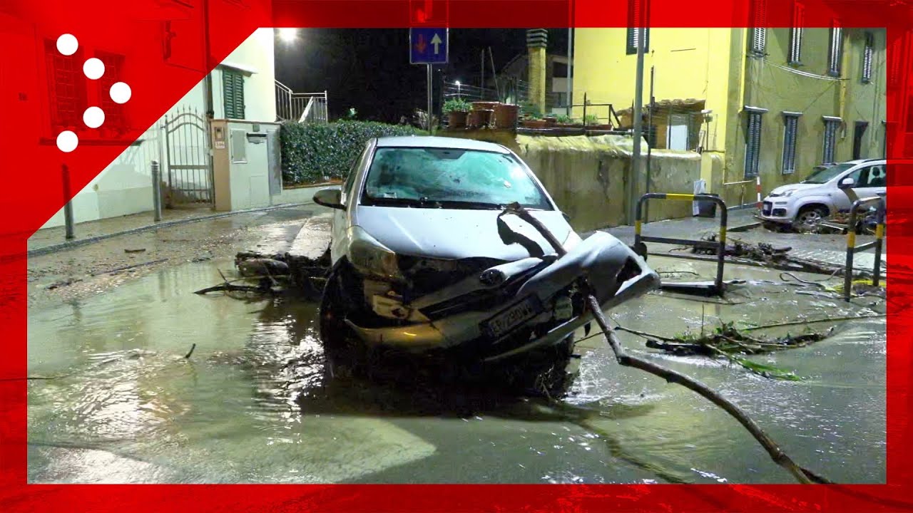 Emergenza in Toscana, alluvione a Prato: numerose auto travolte