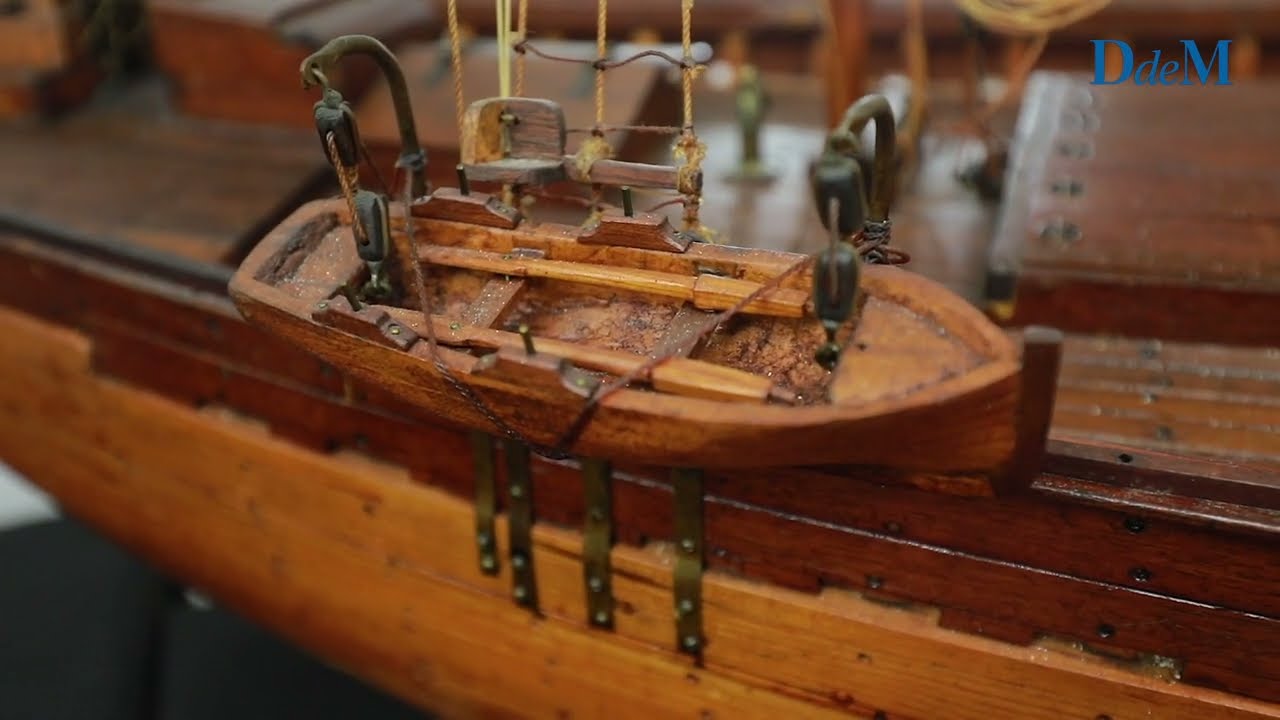 El Museo Marítimo  incorpora parte de una colección de modelos de embarcaciones tradicionales