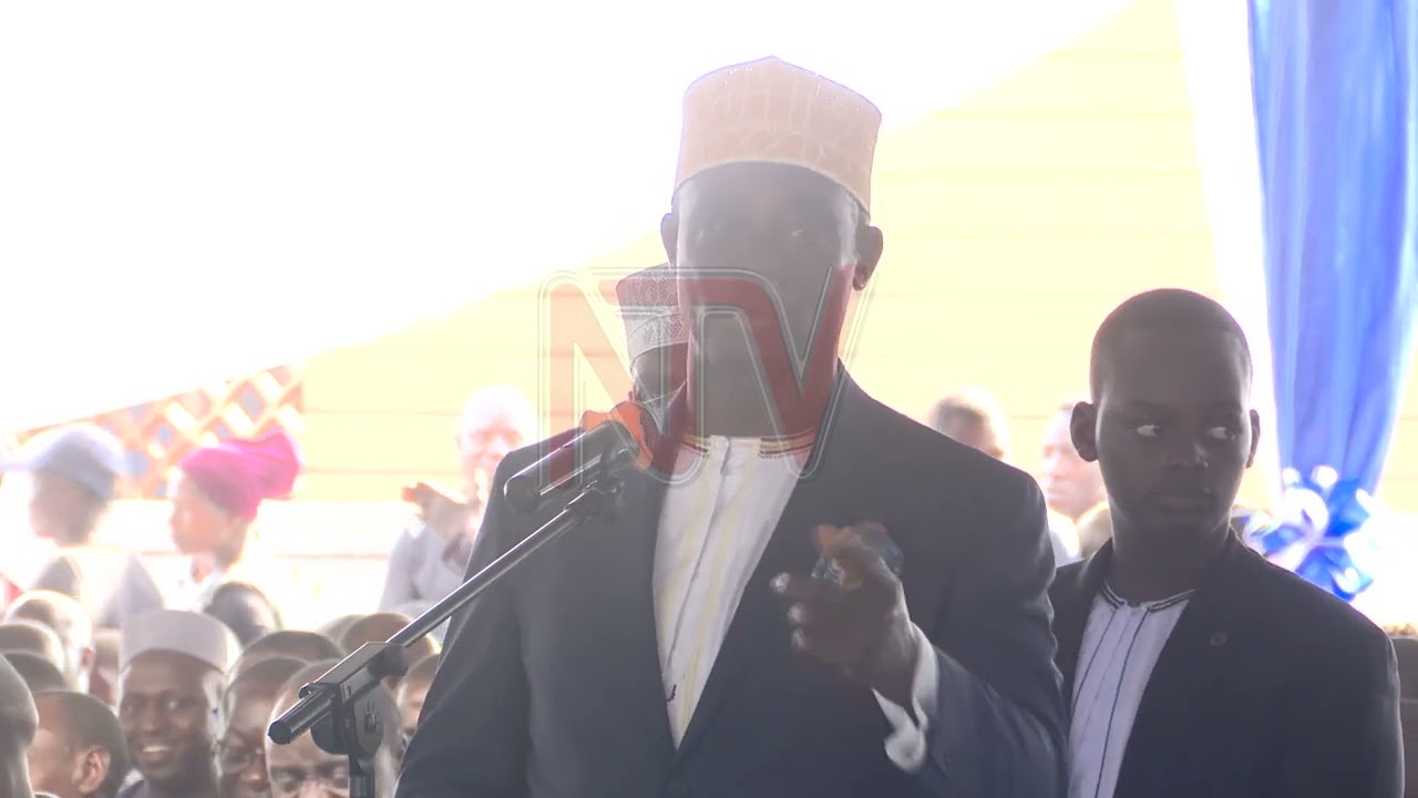 AMATIKKIRA GA KABAKA AGE 32: Kabaka alabudde abaganda okwekengera ababatega obunyeebwa