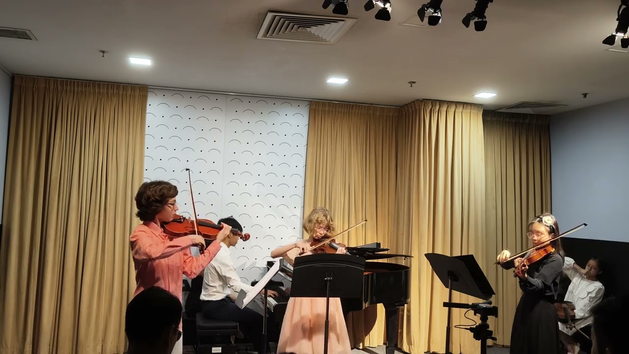 Antonin Dvorak Slavonic Dance in E Minor