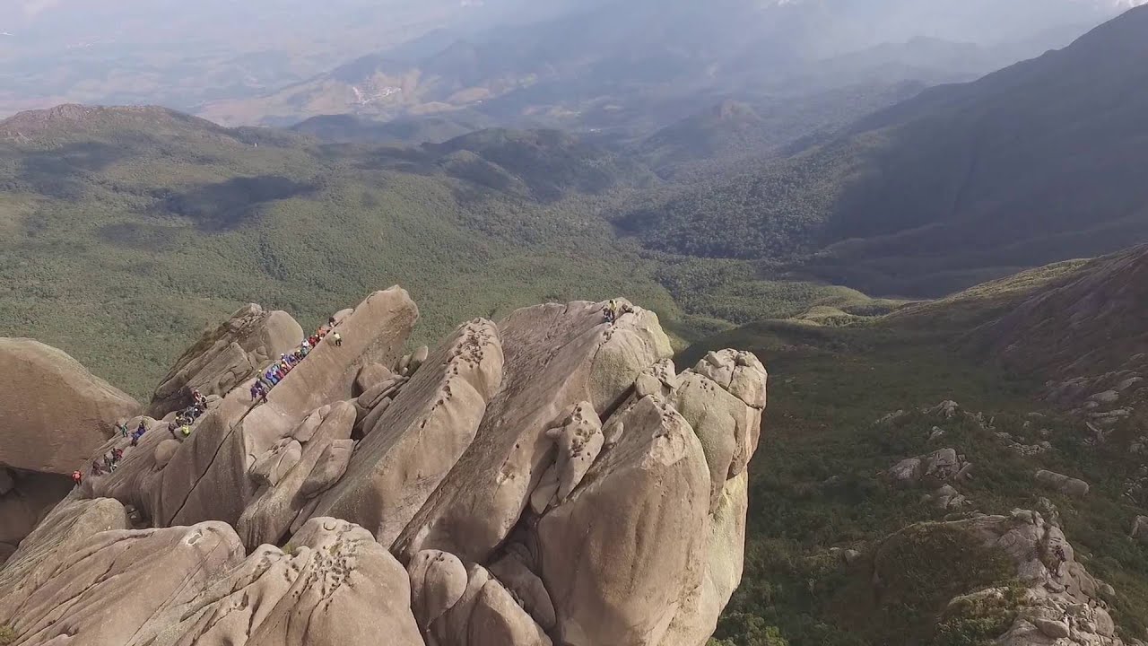 DRONE NO MACIÇO DAS PRATELEIRAS (Parque Nacional do ITATIAIA)