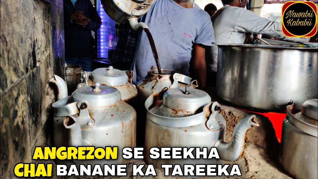 The Secret Of 'SHARMA JI KI CHAI' - Since 1948 | Bun Makkhan | Samosa | Indian Street Food | Lucknow