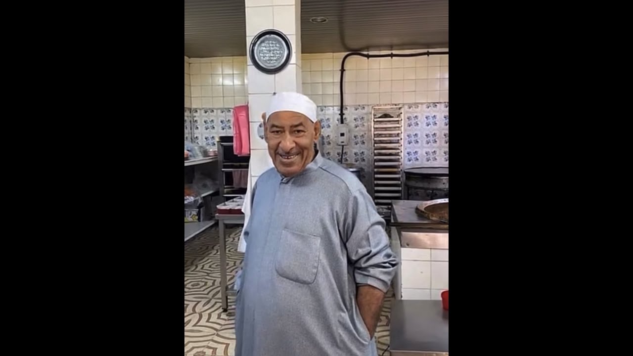 صانع الحلوى الحساوية