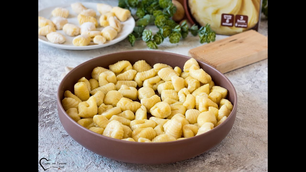 Gnocchi con fiocchi di patate