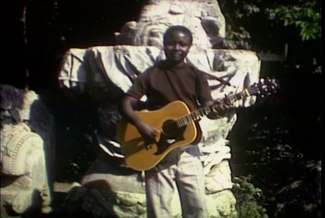 Jean Bosco Mwenda - Bibi Mupenzi (1982)