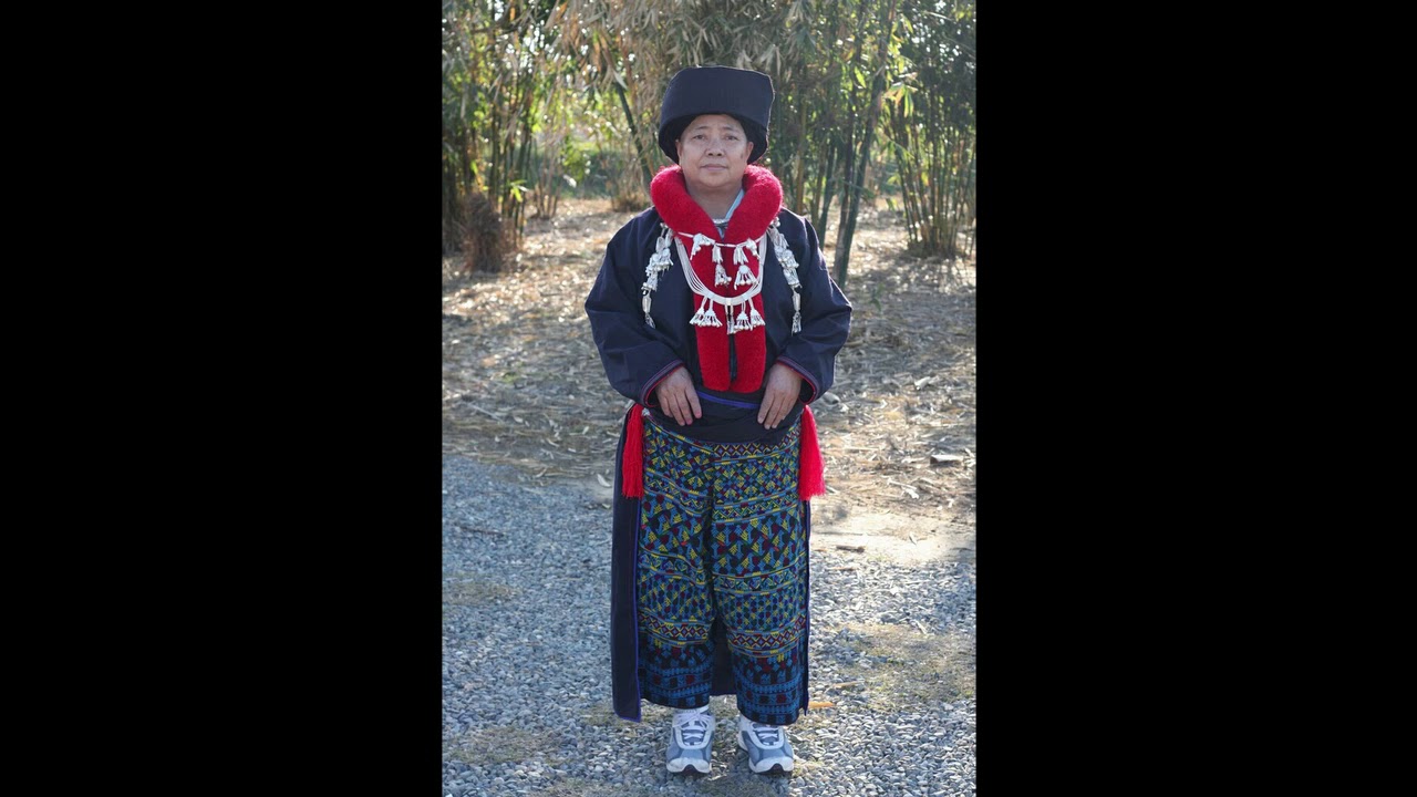 Bienh Naix Orn Iu Mien Nzung - Nai Orn Saephanh's Life Story