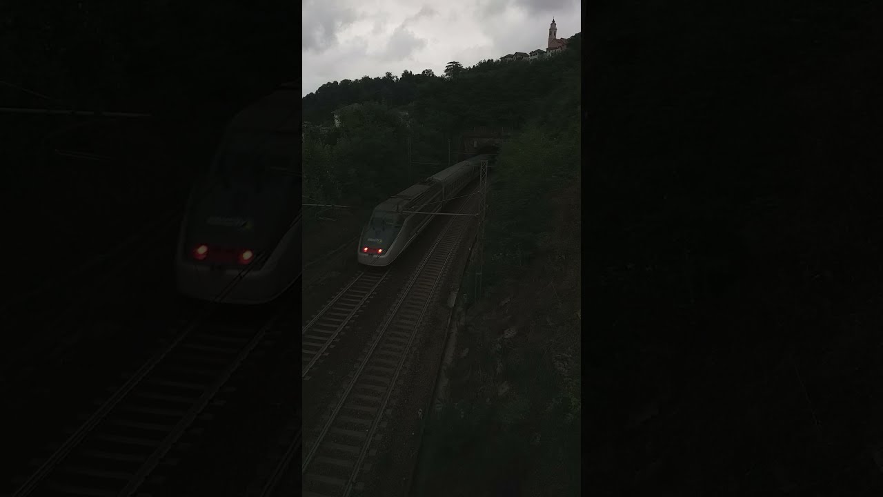 Treno Intercity sun 2 e414 dts,Cesino,succursale Giovi,trains hunter,trainspotting,railways,spottata