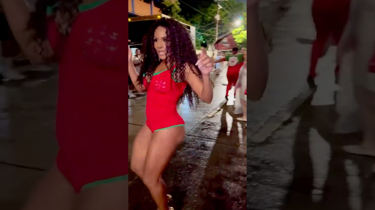 Rio Carnival Street Samba #riocarnival #sambadance