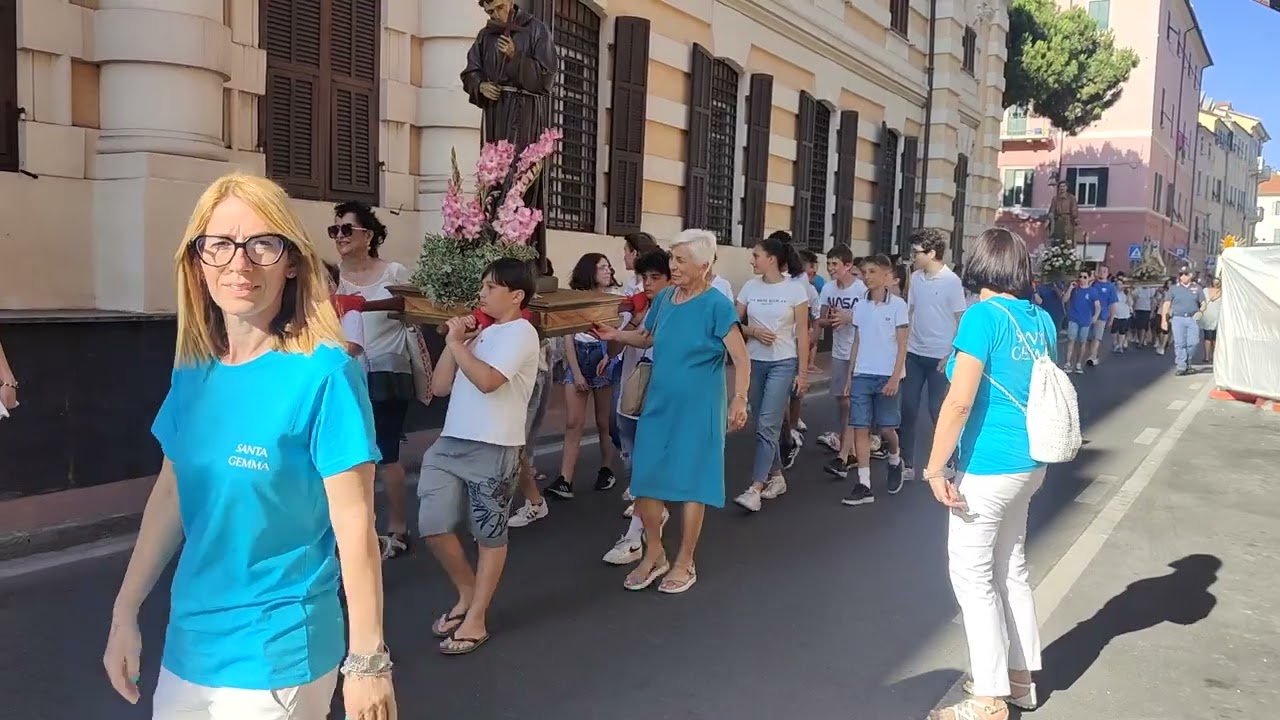 Imperia: La processione di San Giovanni