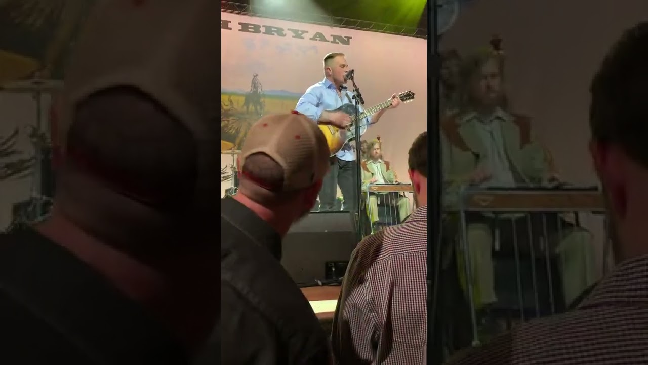 Zach Bryan / Ryman / 02.10.22 / “Whiskey Fever”