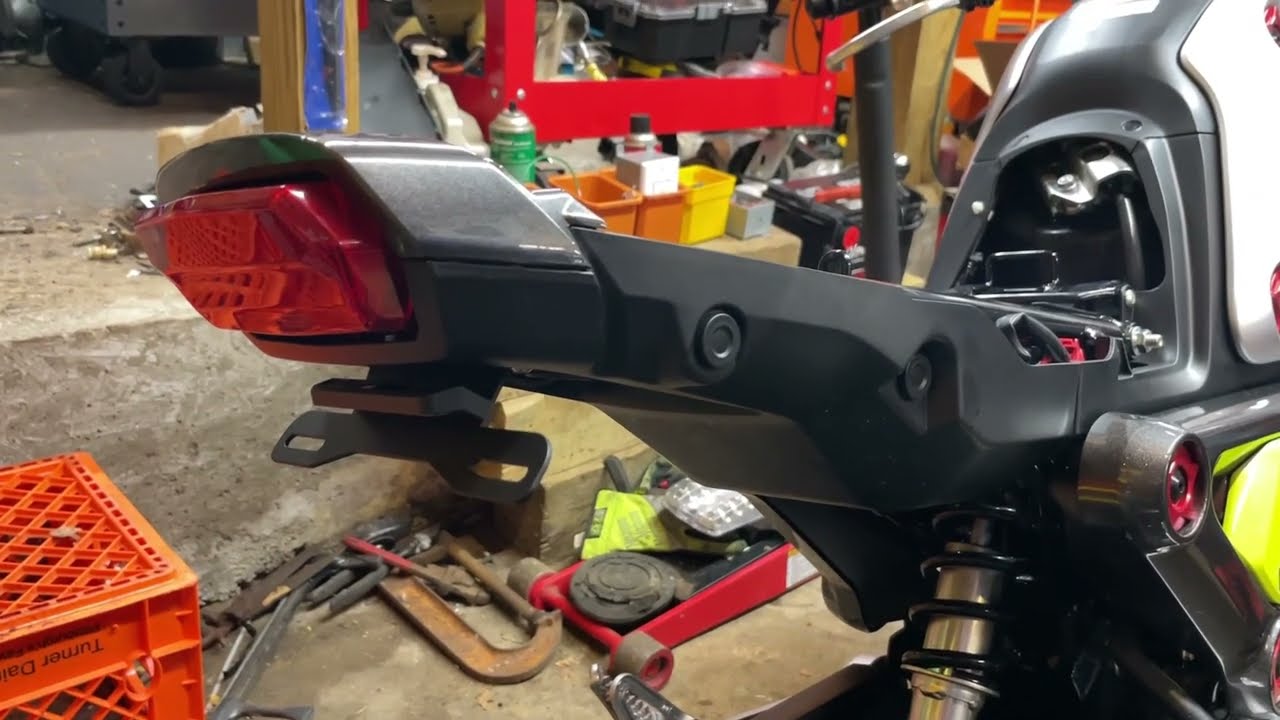 2023 Honda Grom - Yoshimura Fender Eliminator install